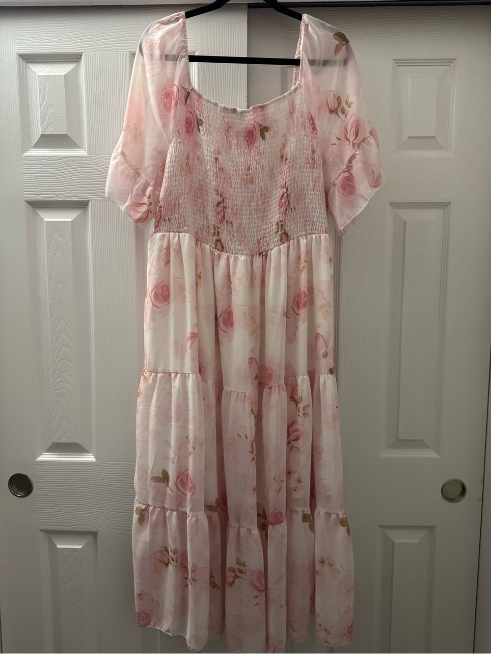SHEIN Light Pink Floral Smocked Tiered Midi Dress